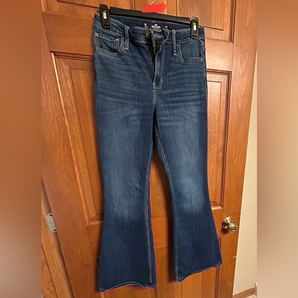 Hollister - High-Rise Vintage Flare